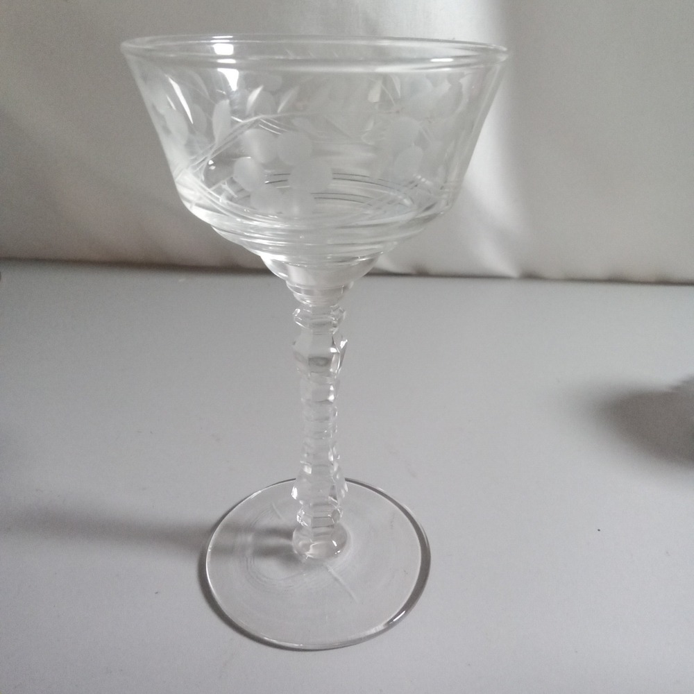 Vintage Etched Floral Coupe Glass Notched Stem Champagne Martini Saucer 6 inch